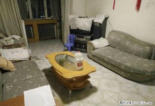 农三师医院家属院2楼两室两厅家具齐全拎包入住 - 喀什28生活网 ks.28life.net