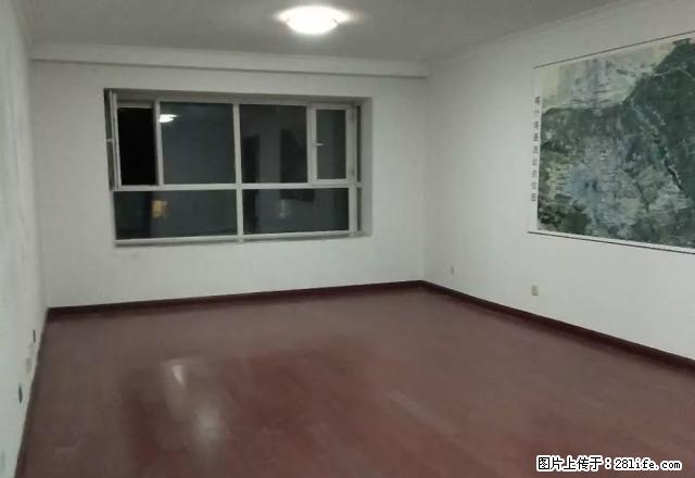 阳光小区120平 简装 可配带家具 可随时看房 - 房屋出租 - 房屋租售 - 喀什分类信息 - 喀什28生活网 ks.28life.net