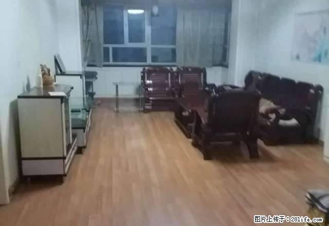国税局旁 汇苑小区 4楼 100平米三室两厅 家具齐全 年付 - 房屋出租 - 房屋租售 - 喀什分类信息 - 喀什28生活网 ks.28life.net